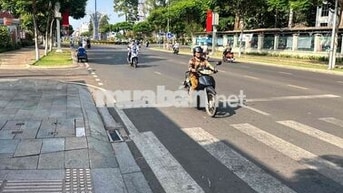 Bán nhà tại trung tâm Long Khánh