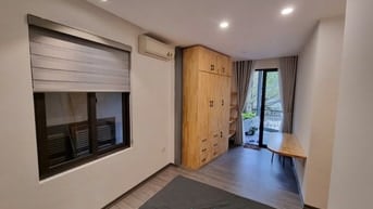 Nhà đẹp ngõ Bưởi, giá 12.3 tỷ, 44m2x3T, ở luôn, ẢNH THẬT 