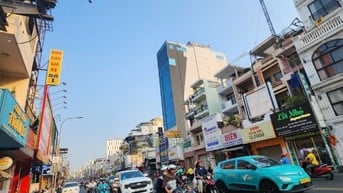 Xxx/1 Huỳnh Văn Bánh 50m2, gần 4m x17m, 3PN, A4, chỉ hơn 8 tỷ