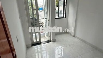 Nhà hẻm 592 Nguyễn Văn Quá, DT 3x7m, nhà đẹp hẻm 3m_ Đồng sở hữu