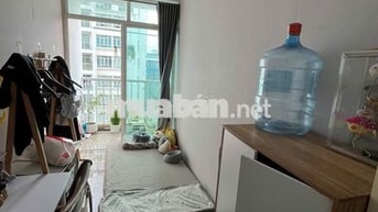 Phòng riêng có ban công 1 nữ chung cư HAGL 3 Q7, Nhà Bè