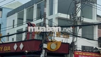 cho thuê chính chủ nguyên căn ngang 9x19 có uu tiên thêm sau đui 16p