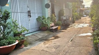 Nhà cấp 4 hẻm xe hơi 6m thông, Nguyễn Văn Quá, Quận 12, 5x14m, 5,9 tỷ