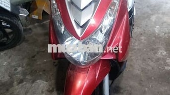 Yamaha Luvias Ultimo Đỏ xe máy zin, áo xin theo xe