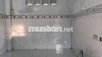 Nhà cho thuê nguyên căn, 2 mặt tiền đối diện đường vô bv ĐK Củ Chi cũ.