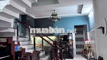 CHO THUÊ NHÀ ĐÔNG HOÀ NGAY LÀNG ĐẠI HỌC 3 LẦU ĐƯỜNG NHỰA VỈA HÈ