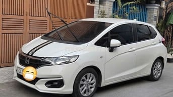 Honda Jazz V Trắng