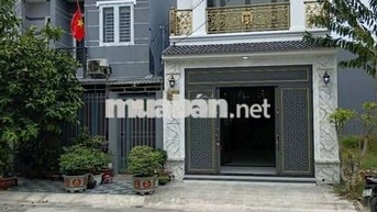 Nhà mới xây KDC Trần Anh - Giáp Hóc Môn