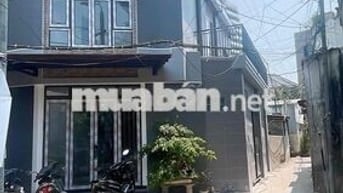 nhà 2tầng mặt tiền mỷ khê8 dt 42m ngang6 giá 7ty500 tl lh ***