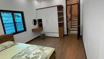 Nhà đẹp long lanh ngõ Trung Kính, giá 29.5 tỷ, 55m2x4T, thang máy, ô t