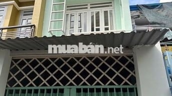 Nhà cho thuê nguyên căn hẻm 78/12 gần nhà thờ Xóm Chiếu (Q4 cũ)