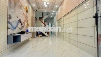 Nhà Phạm Văn Chí, 45m², 2 Tầng, 4 PN, hẻm xe hơi, giá chỉ nhỉnh 5 tỷ