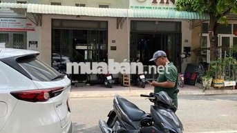 nhà đẹp mới 100% 5 PN - 6 WC cho lam CHDV