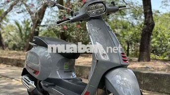 Piaggio Vespa 125cc 2021 Xám 844.6 km