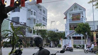 đất mặt tiền 15m trần nhân tông