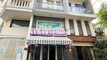 💥Ngay chợ pham văn hai 5 tầng cho thuê 35 tr chỉ 12.7 Tỷ