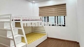 Lạc Long Quân, ngõ thông, mặt tiền đẹp, không quy hoạch ở sướng
