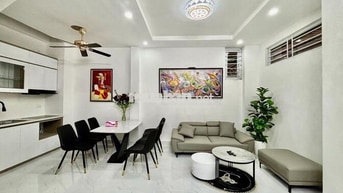 VÕ CHÍ CÔNG – CẦU GIẤY – 5 TẦNG– LÔ GÓC 2 THOÁNG – 60M RA OTO – Ở NGAY
