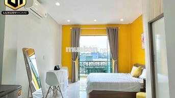 Căn Hộ View Thoáng Cửa Sổ Lớn Ngay Trung Tâm Quận 5 Trần Hưng Đạo
