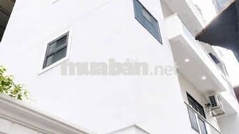 10.5 TỶ - HIẾM CẦU GIẤY - 37m x mt 6m x 5T - NHÀ ĐẸP - LÔ GÓC- KDOANH 