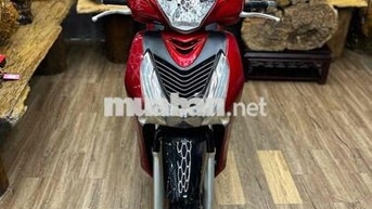 Honda SH 125i chính chủ biển SG khoá Smartkey