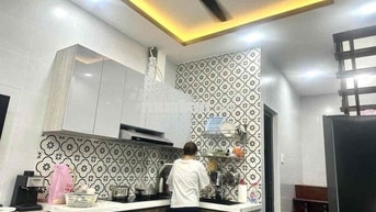 HẺM 3 GÁC, CMT8, QUẬN 10 DTCN:27m2, NHỈNH 4 TỶ