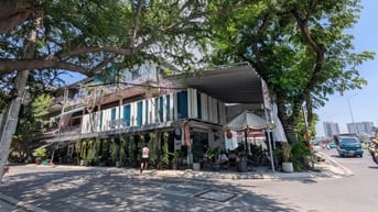 KHAN HIẾM - GÓC 2 MẶT TIỀN NGUYỄN VĂN LINH - QUẬN 7. VỊ TRÍ CẢM XÚC