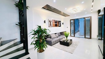Bán Nhà Thịnh Quang, Đống Đa 36m, 4 tầng, mt 3.8m, giá 9.5 tỷ.