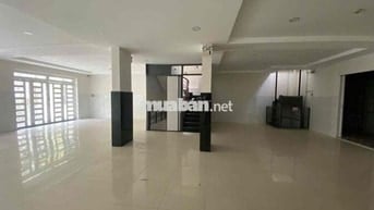 Cho Thuê Nhà Mặt Tiền Phạm Thế Hiển, Phư