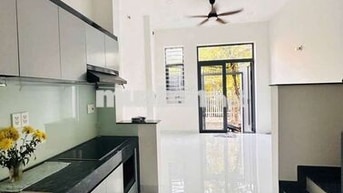 Nhà 1 Trệt 2 Lầu Sân Thượng 3PN Hẻm Xe Hơi Đường Số Lâm Văn Bền