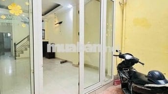 Cho thuê nhà Nguyên Căn tại 126 Kim Ngưu- Hai Bà Trưng- 5 ngủ