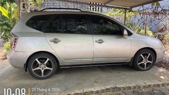 KIA CARENS 7 Chổ Số Sàn 2.0