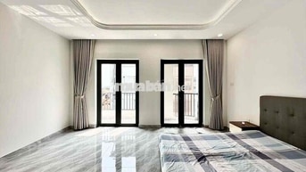 CHO THUÊ PENTHOUSE SIÊU ĐẸP RỘNG CÓ BANCOL