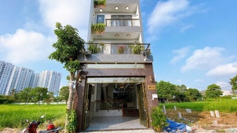 Bán Nhà 4 Tầng Sân Thượng _ Có Thang Máy _ DT 5m x 17 KDC Anh Tuấn