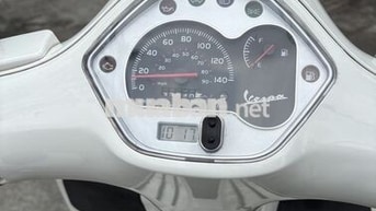 Piaggio Vespa GTS 125- 3V.ie 2016 Trắng