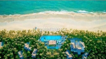 VILLA BIỂN CAO CẤP TẠI Premier Village Resort – LỐI ĐI BỘ RA BIỂN