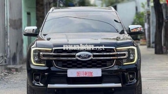 Bán Ford Everest 2022 Titanmium hỗ trợ bank
