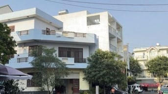 Bán Nhà Vị Trí Đẹp Góc 2 Mặt Tiền Đường Số Quân 7 _ DT 6M x 18M