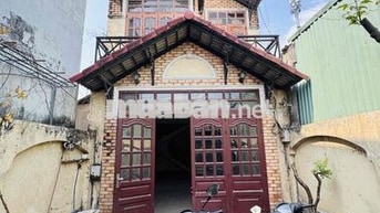 NHÀ 4 TẦNG BTCT - HXH THÔNG- THÍCH HỢP LÀM CĂN HỘ DV