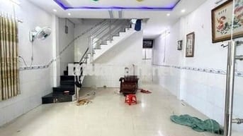 cho thuê nhà mới sạch sẽ gần ngã 5 vl lầu suốt 3p ban công rộng giá rẻ