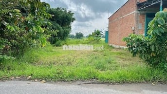 CẦN BÁN GẤP LÔ ĐẤT MẶT TIỀN tại  TL7 CỦ CHI.DT 249m2 giá CỰC KỲ TỐT 