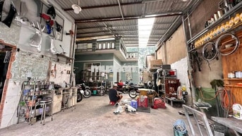 TRUNG TÂM TP DĨ AN, NHÀ NGANG 9M, DT 149M2 HẺM 4M, NHỈN 4 TỶ TL NHANH