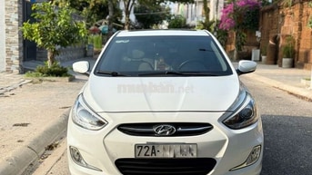 Hyundai Accent Blue 2015 1.4