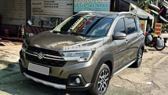 Suzuki XL7 2023 màu xám xe đẹp