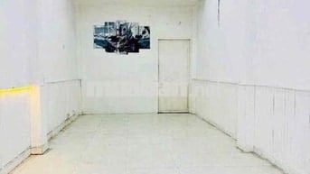 CHO THUÊ NHÀ MẶT TIỀN-CÓ SÂN RỘNG-MINH PHỤNG-Q11