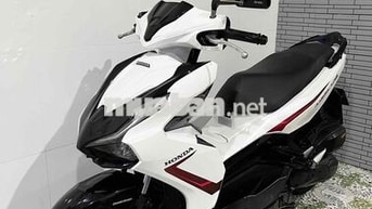 Honda Air Blade 2022 Trắng đen