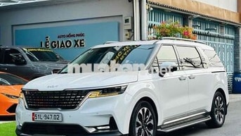 Kia Carnival 2022 2.2D Trắng 38.000 km