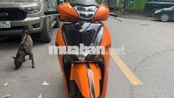 Honda SH 125 2018 màu Cam
