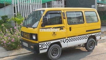 Suzuki Carry 7 chỗ màu Vàng