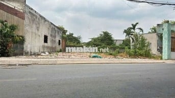 Bán Đất MT Ngang To 7.2m X 23m Giá 5.9 Tỷ TL Đg P.V.Hớn XTT Hóc Môn